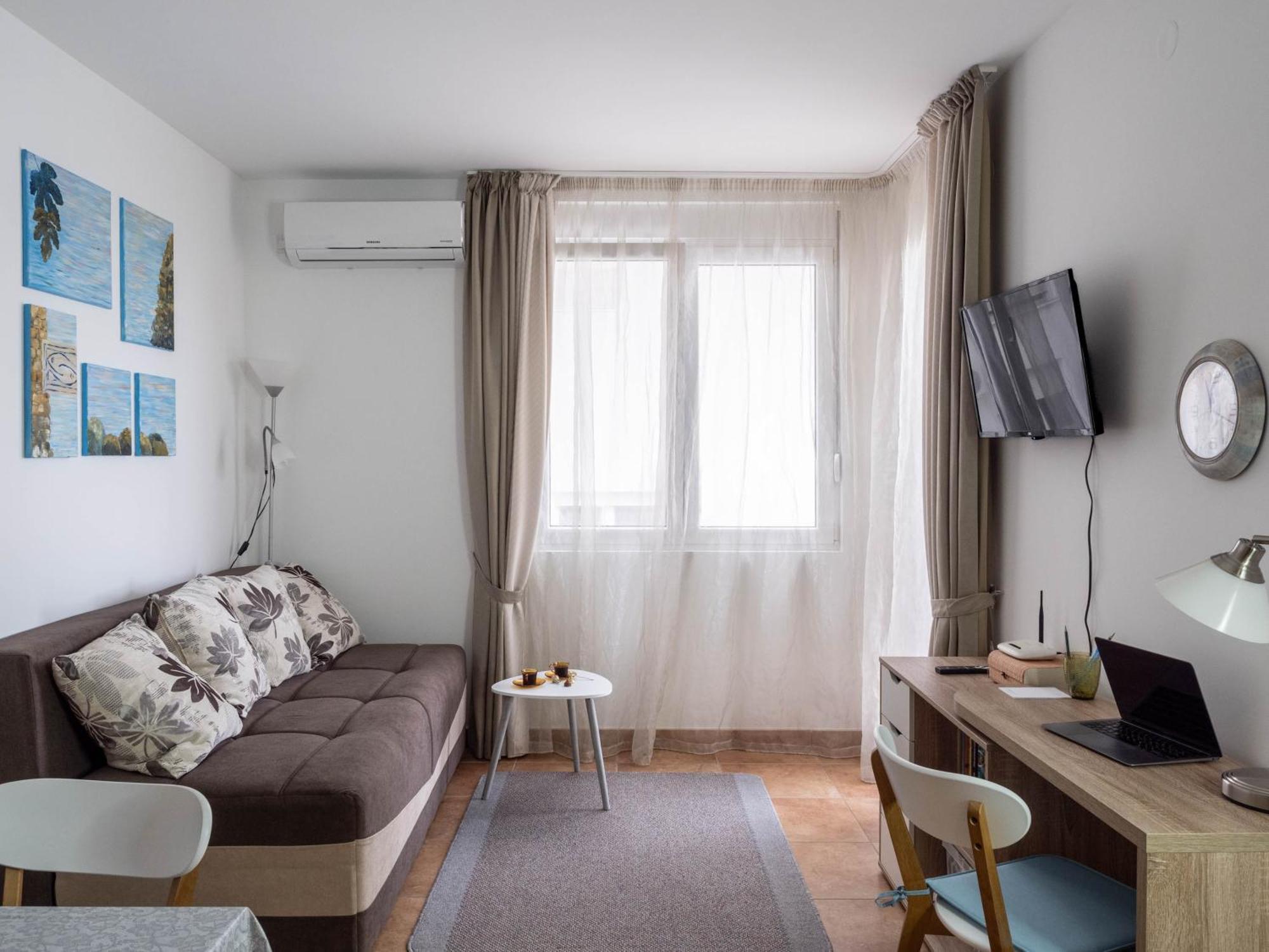 Apartment Aquarelle Lazi Budva